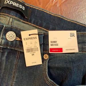 Express skinny mid rise jeans. Size 8R